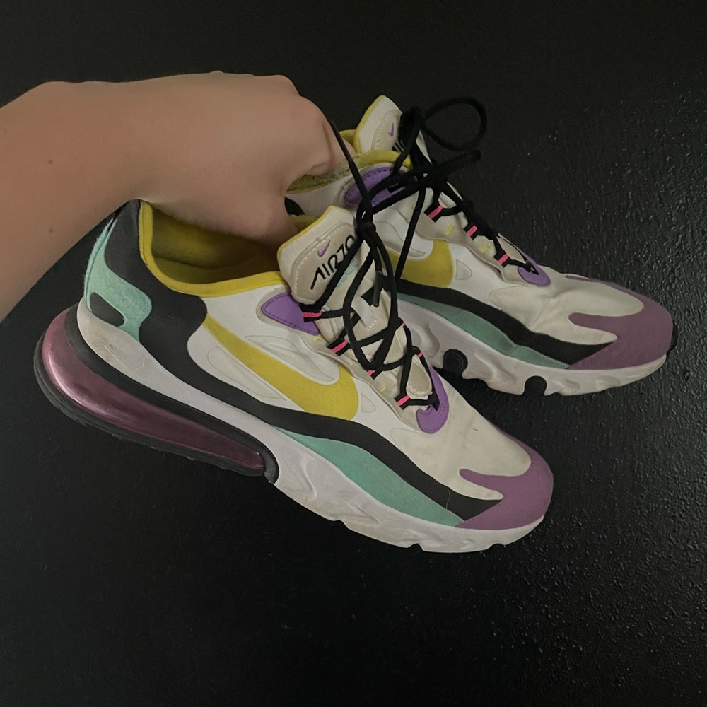 Nike Air 270 Reacts